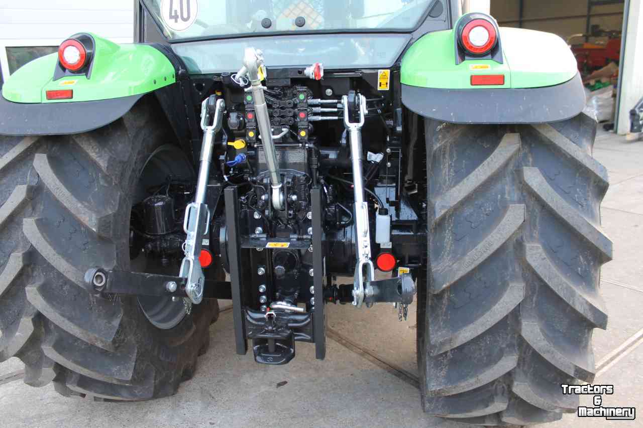 Schlepper / Traktoren Deutz-Fahr 5115 GS trekker Deutz tractor powershift