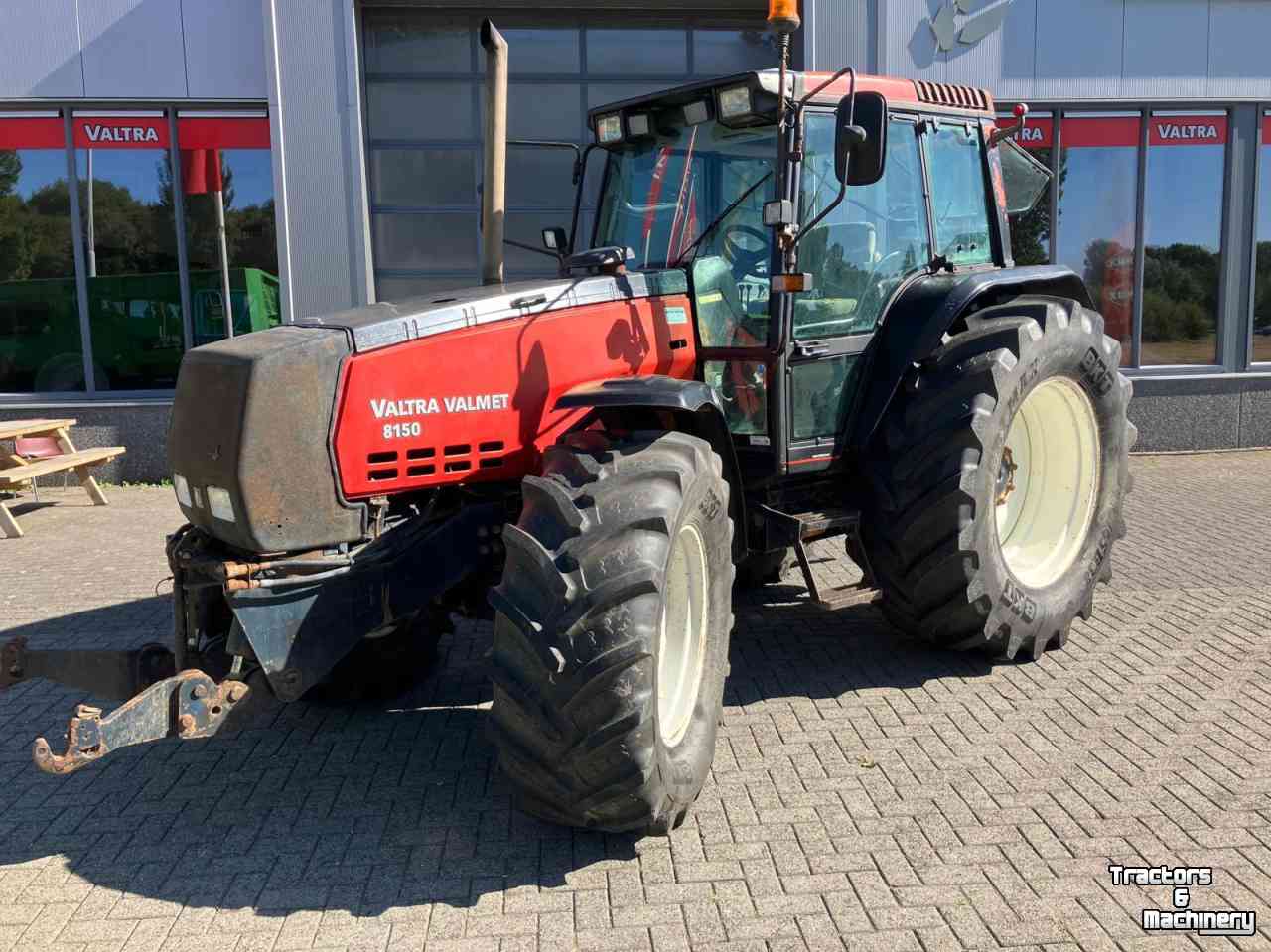 Schlepper / Traktor Valtra 8150 50 KM!