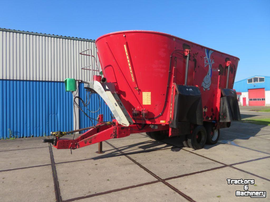 Futtermischwagen Vertikal Peecon VMW 320 voermengwagen