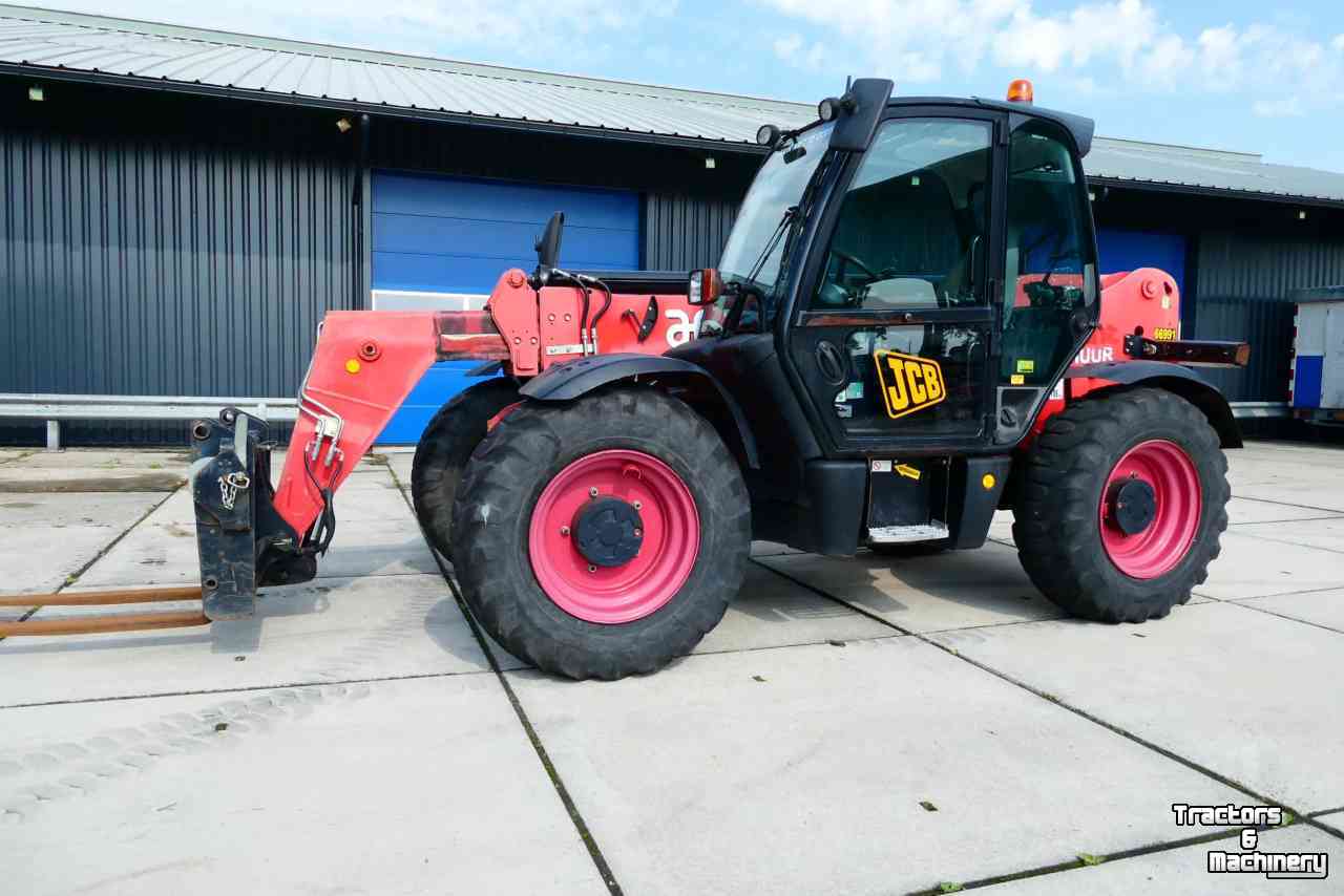 Teleskoplader JCB 535-95
