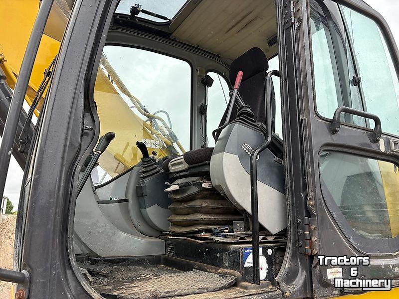 Bagger / Baggermaschine New Holland E195B LC
