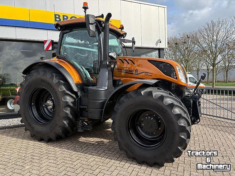 Schlepper / Traktor New Holland T7.245AC New Gen Phoenix Orange