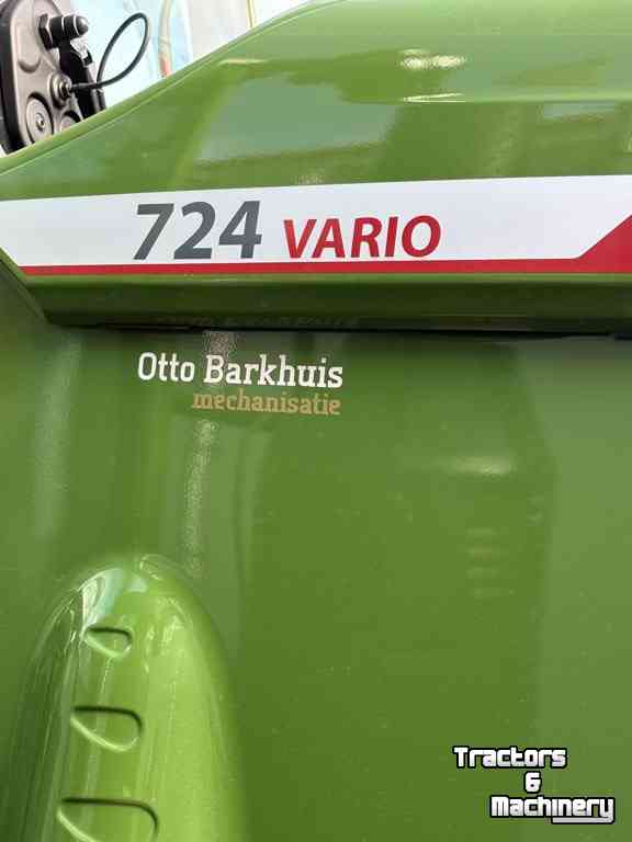 Schlepper / Traktor Fendt 724 Gen6