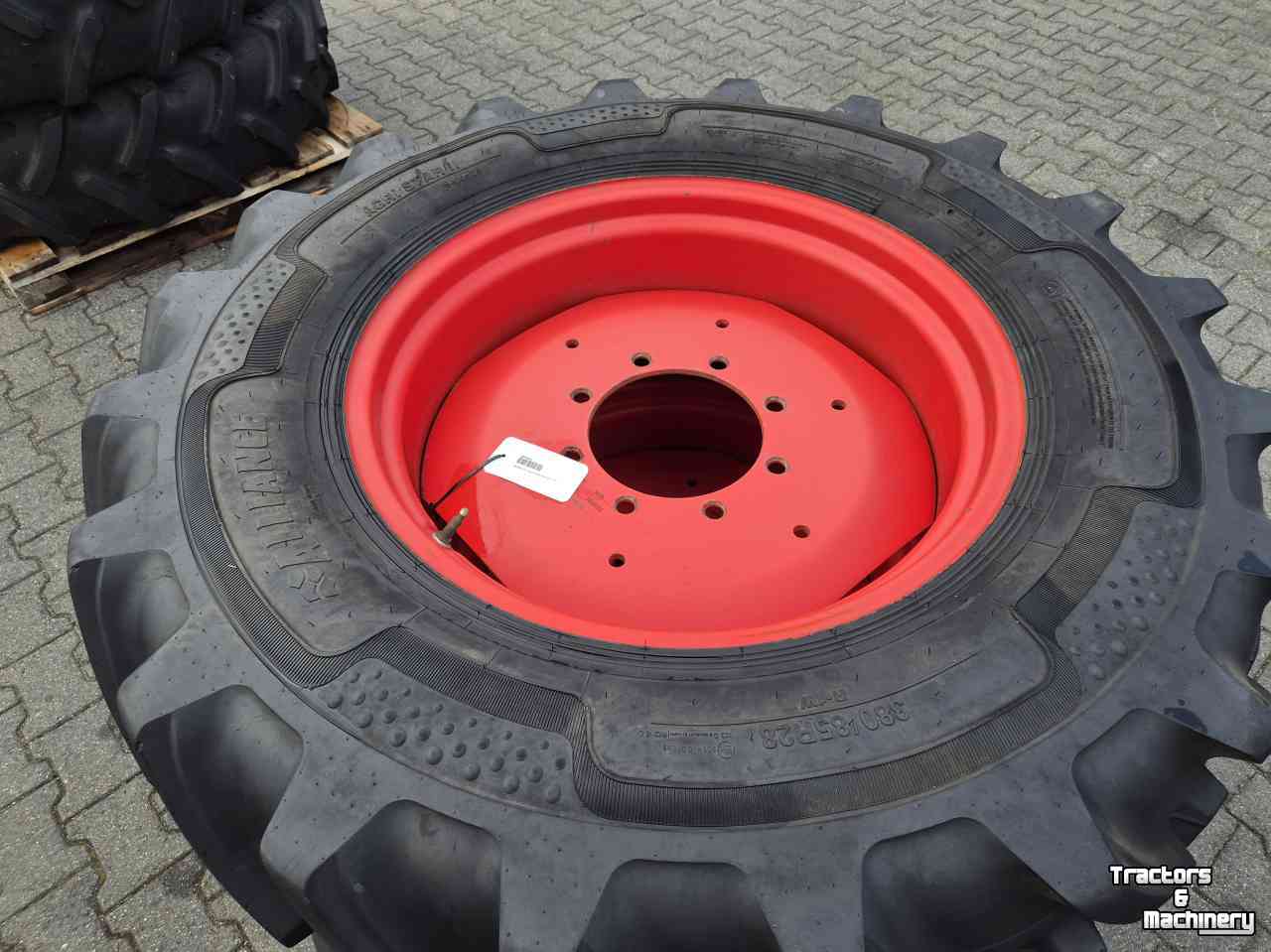 Räder, Reifen, Felgen & Distanzringe Alliance 2 stuks Alliance 380/85R28 met velg, Fendt 310,311,312