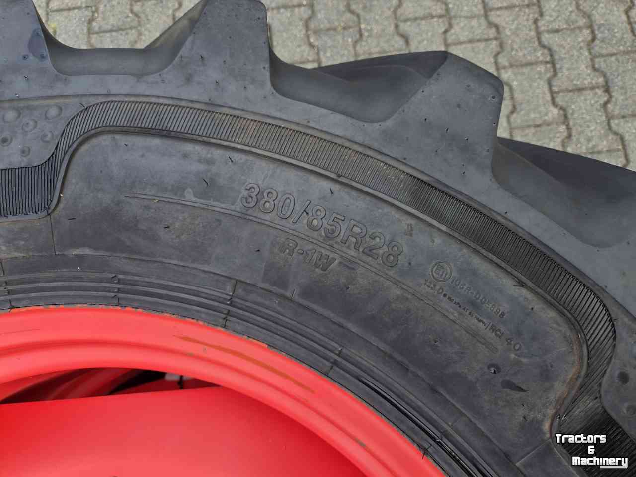 Räder, Reifen, Felgen & Distanzringe Alliance 2 stuks Alliance 380/85R28 met velg, Fendt 310,311,312