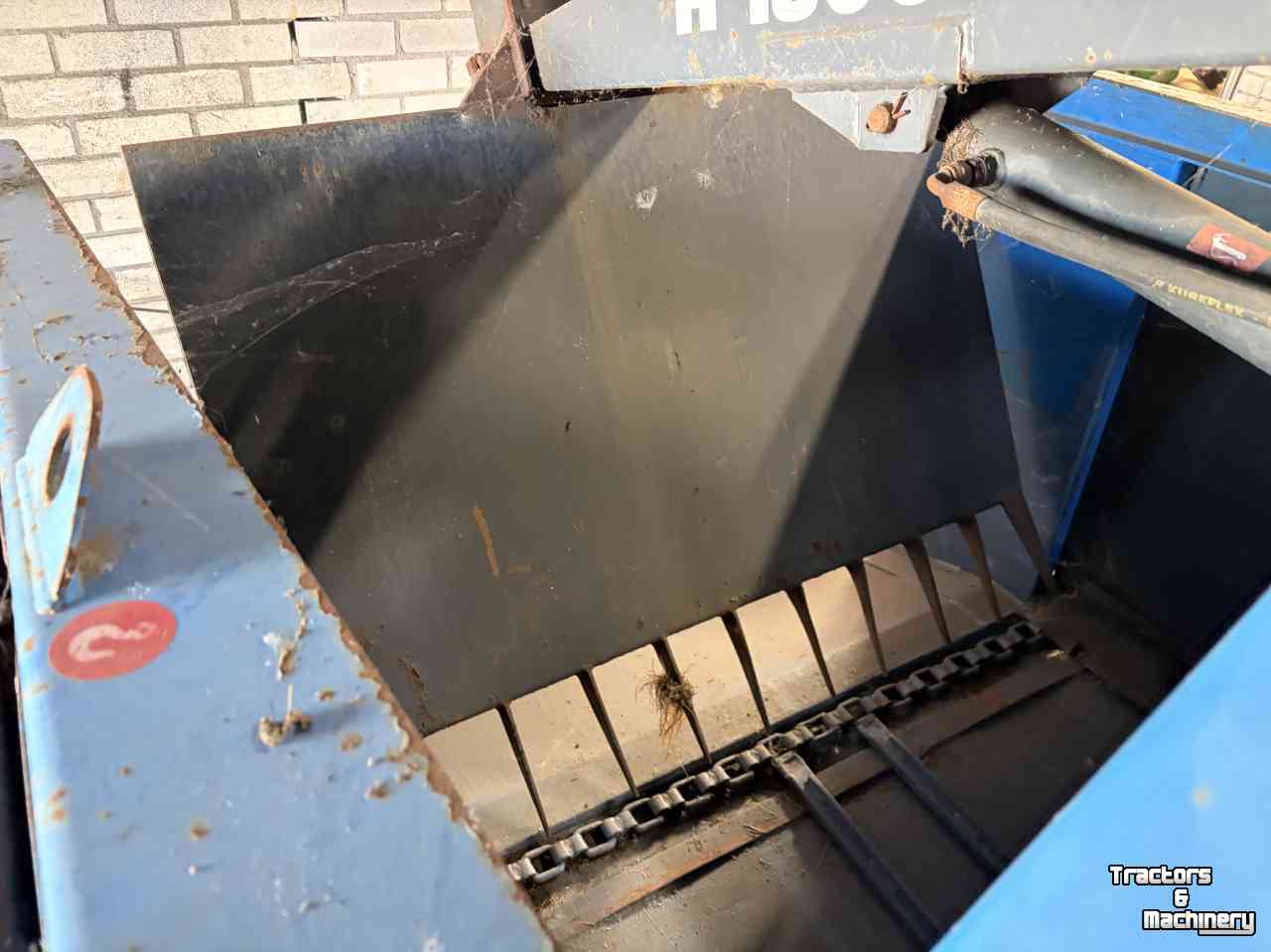 Selbstladender Futterverteilgeräte Robert N1800 1D
