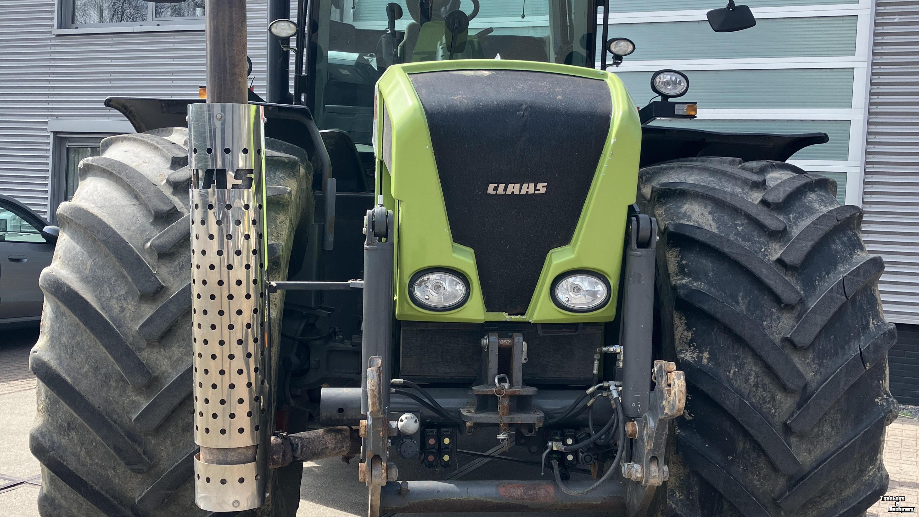 Schlepper / Traktor Claas xerion 3300