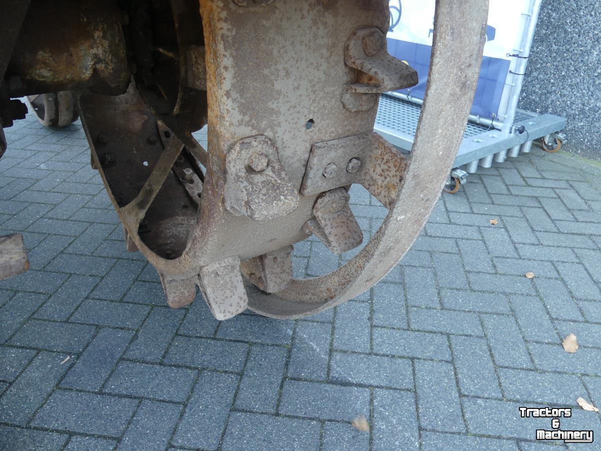 Schlepper / Traktor  HSCS R30-35