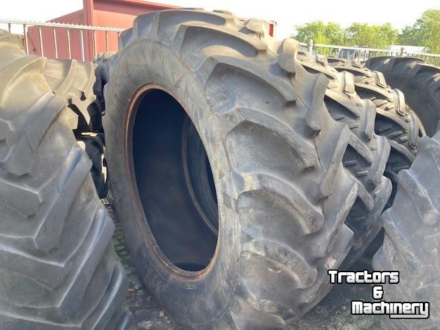 Räder, Reifen, Felgen & Distanzringe Firestone Firestone 620/70R42 Banden