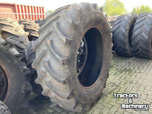 Räder, Reifen, Felgen & Distanzringe Firestone Firestone 620/70R42 Banden