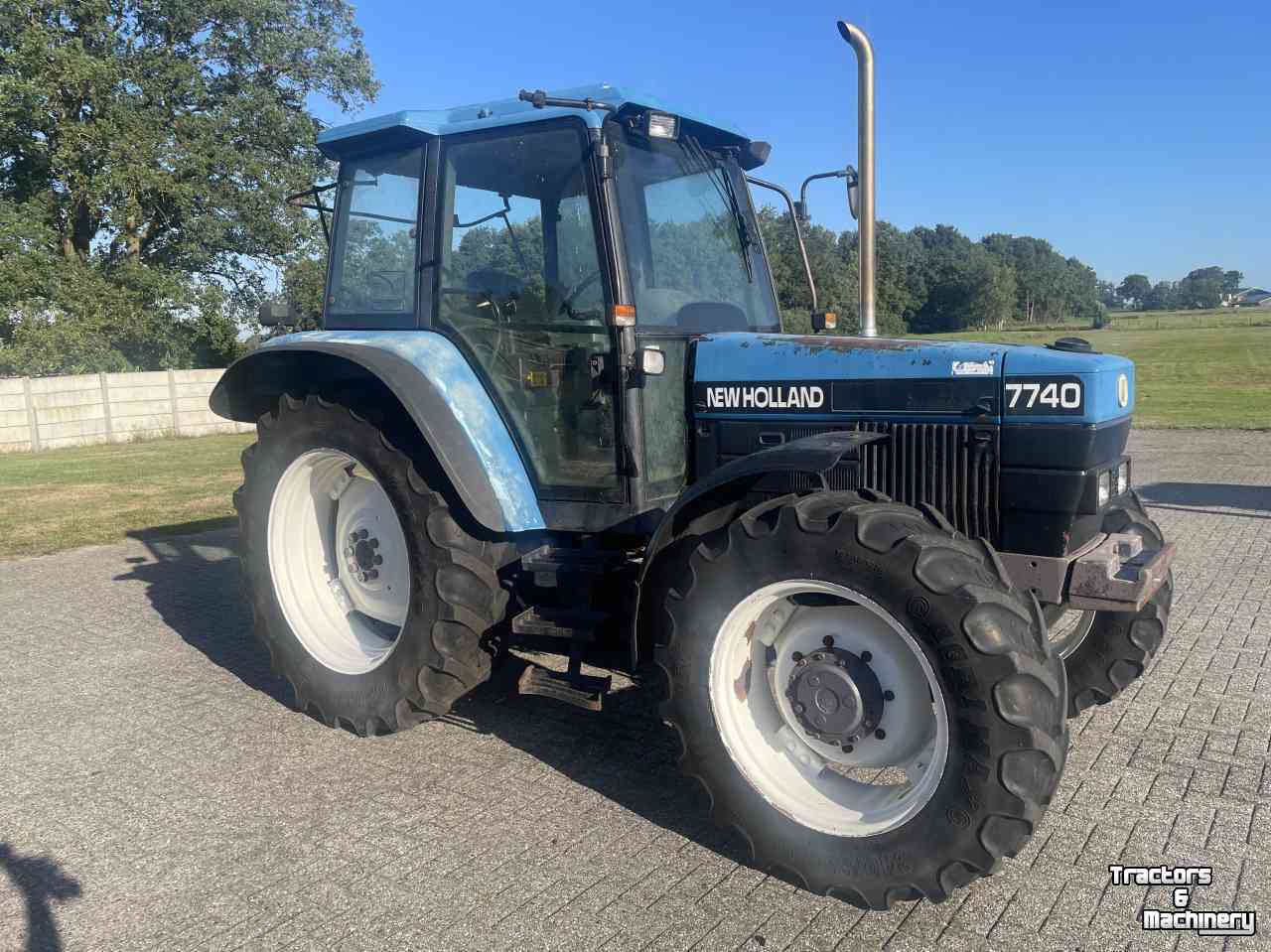 Schlepper / Traktor New Holland 7740 4WD SLE AIRCO
