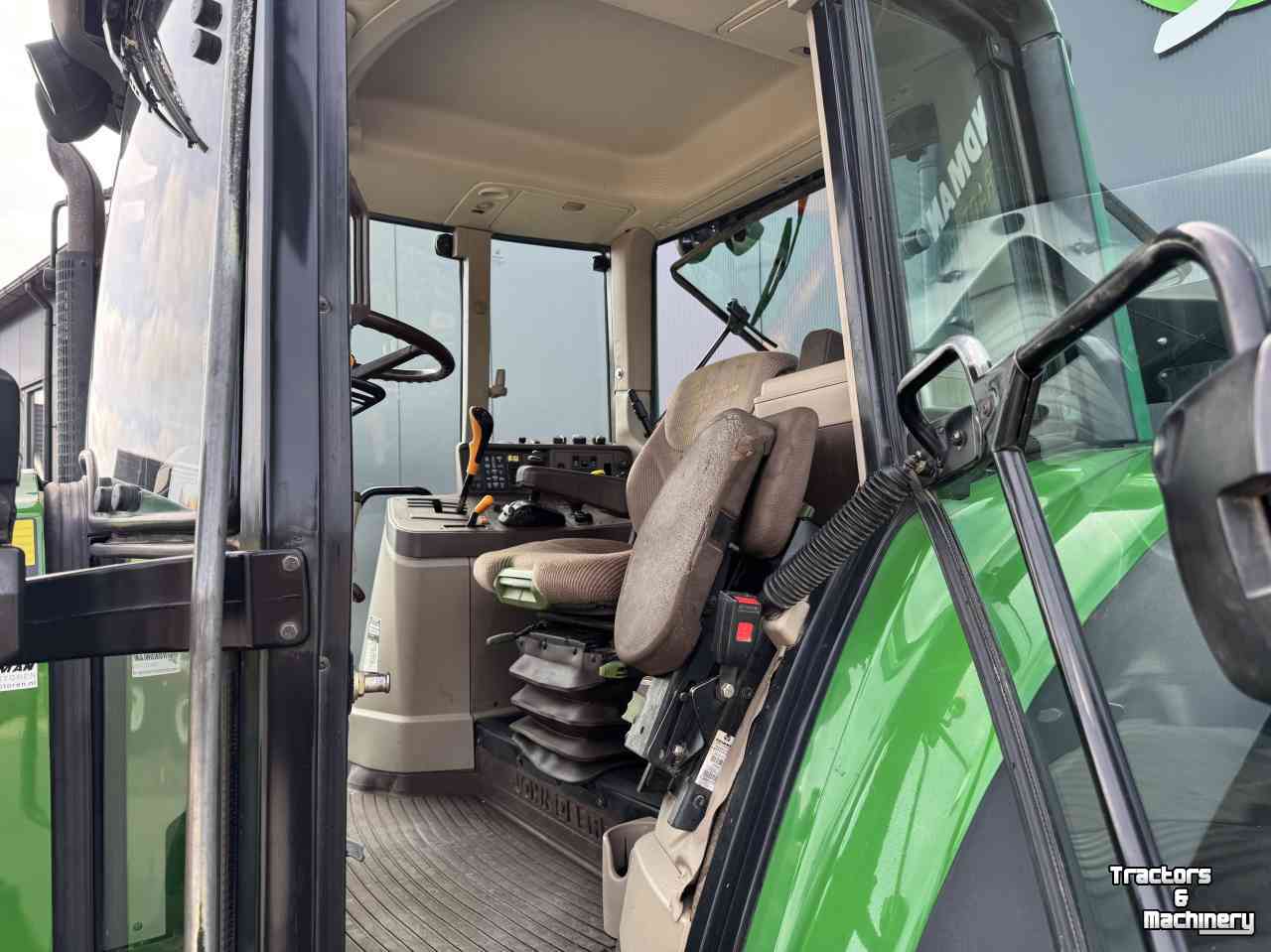 Schlepper / Traktor John Deere 6820 PQ premium