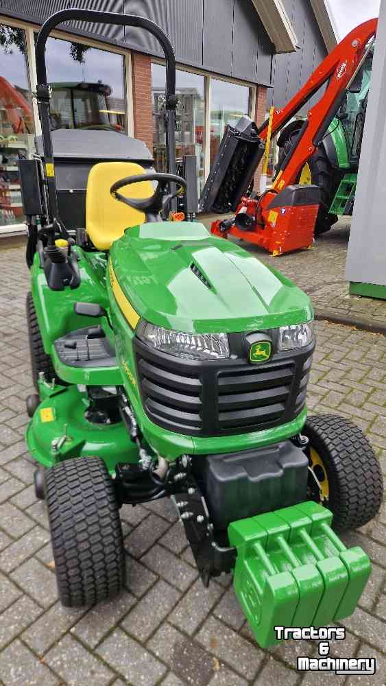 Aufsitzrasenmäher John Deere X950R