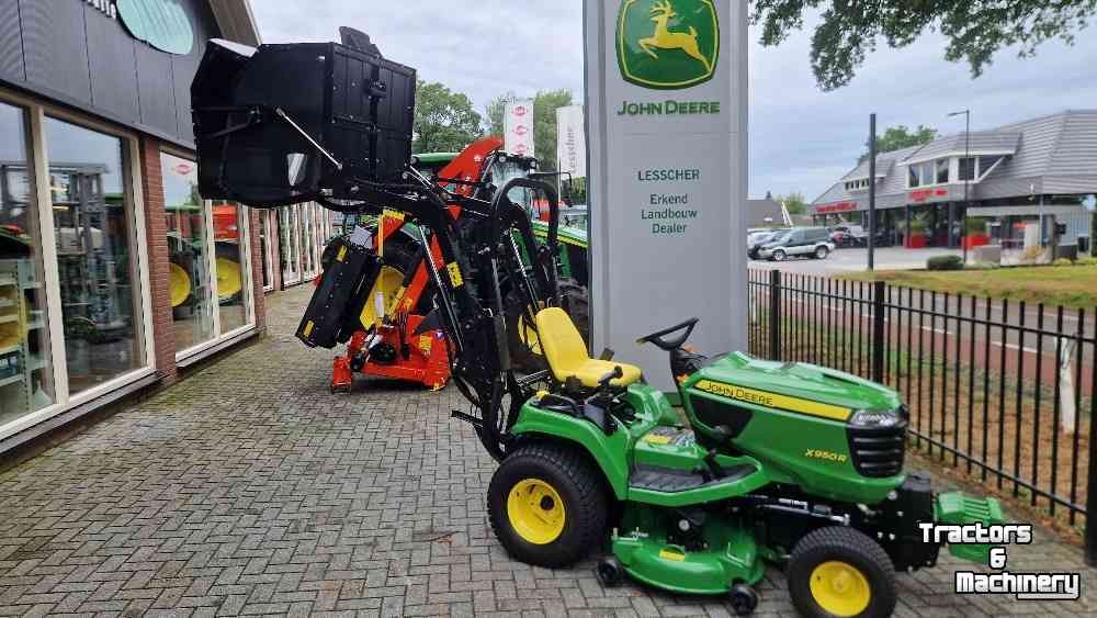 Aufsitzrasenmäher John Deere X950R