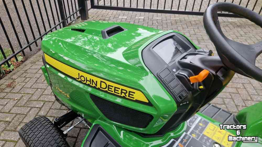Aufsitzrasenmäher John Deere X950R