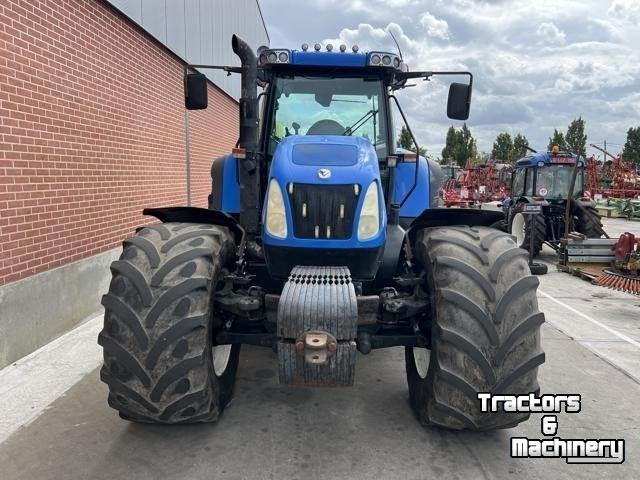Schlepper / Traktor New Holland TVT190