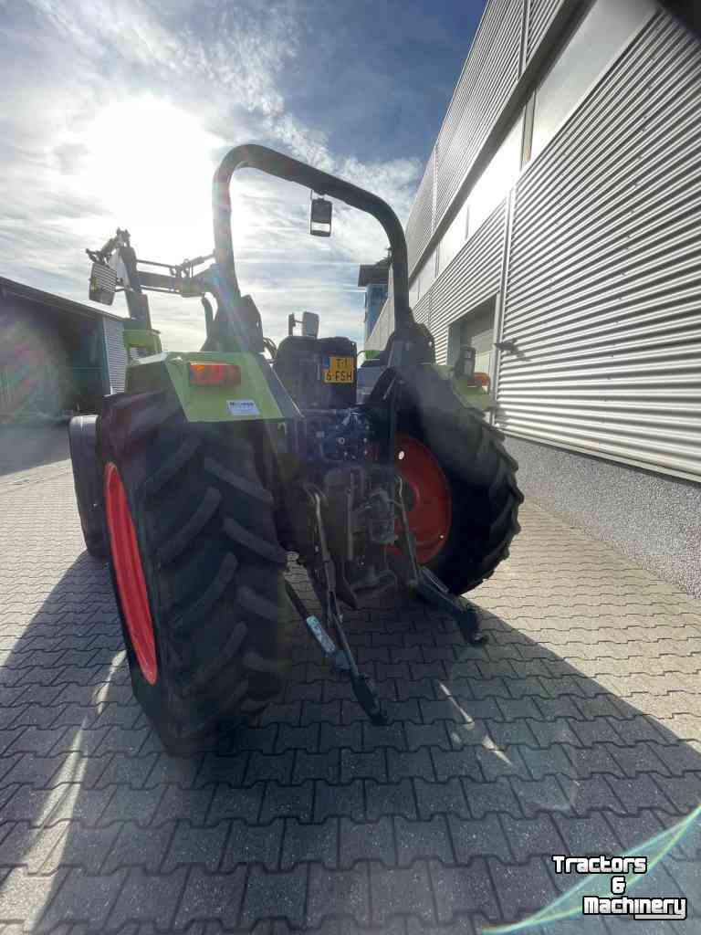 Schlepper / Traktor Claas Axos 340 tractor met Stoll voorlader