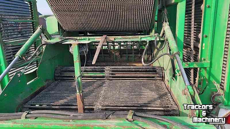 Kartoffelroder AVR 29 CLO bunkerrooier, 2 rijig