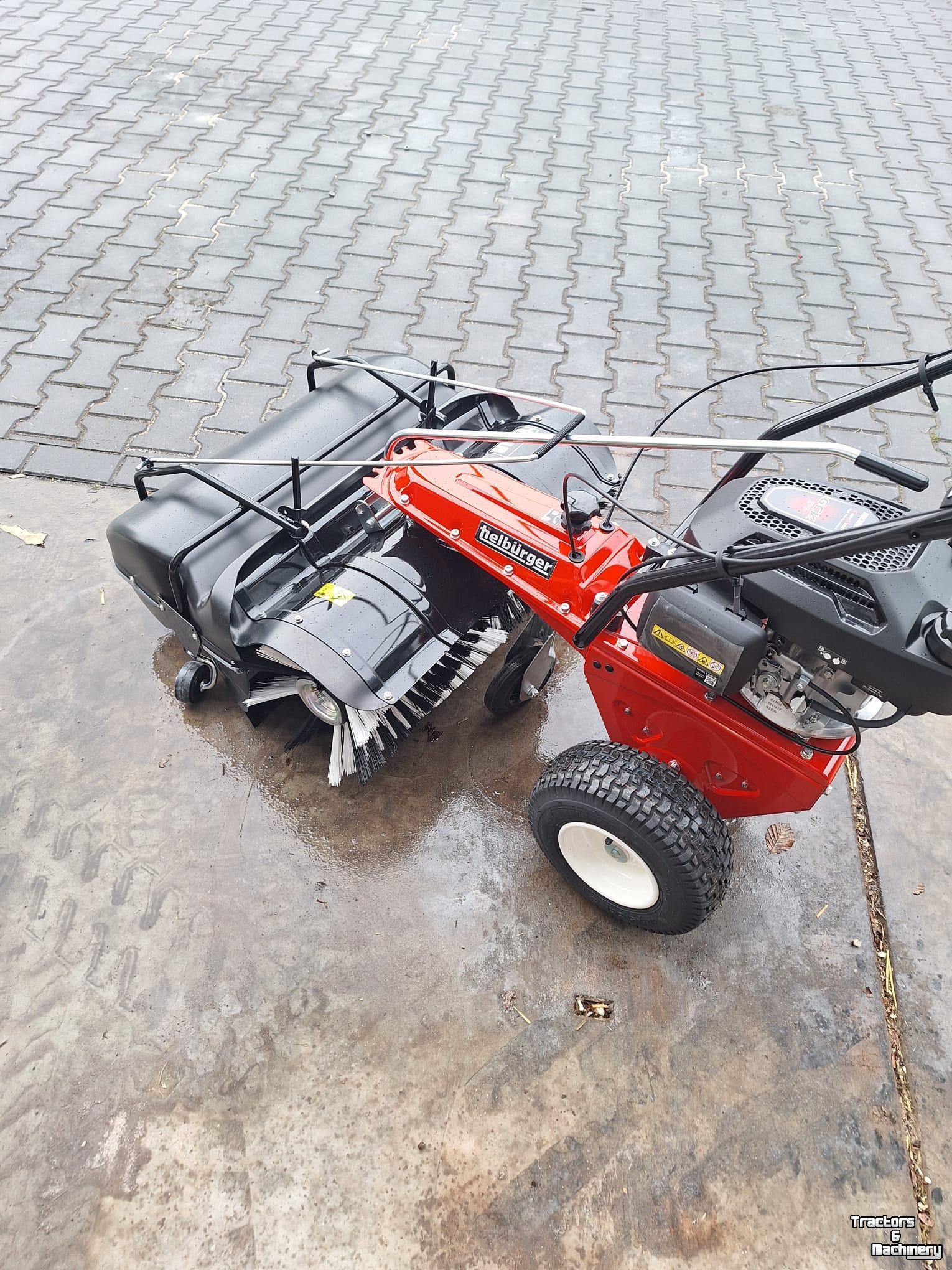 Kehrmaschine  Tielburger veegmachine