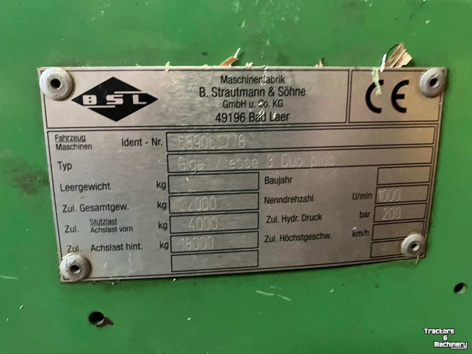 Tiefladeanhänger Strautmann Giga Vitesse III Duo Plus