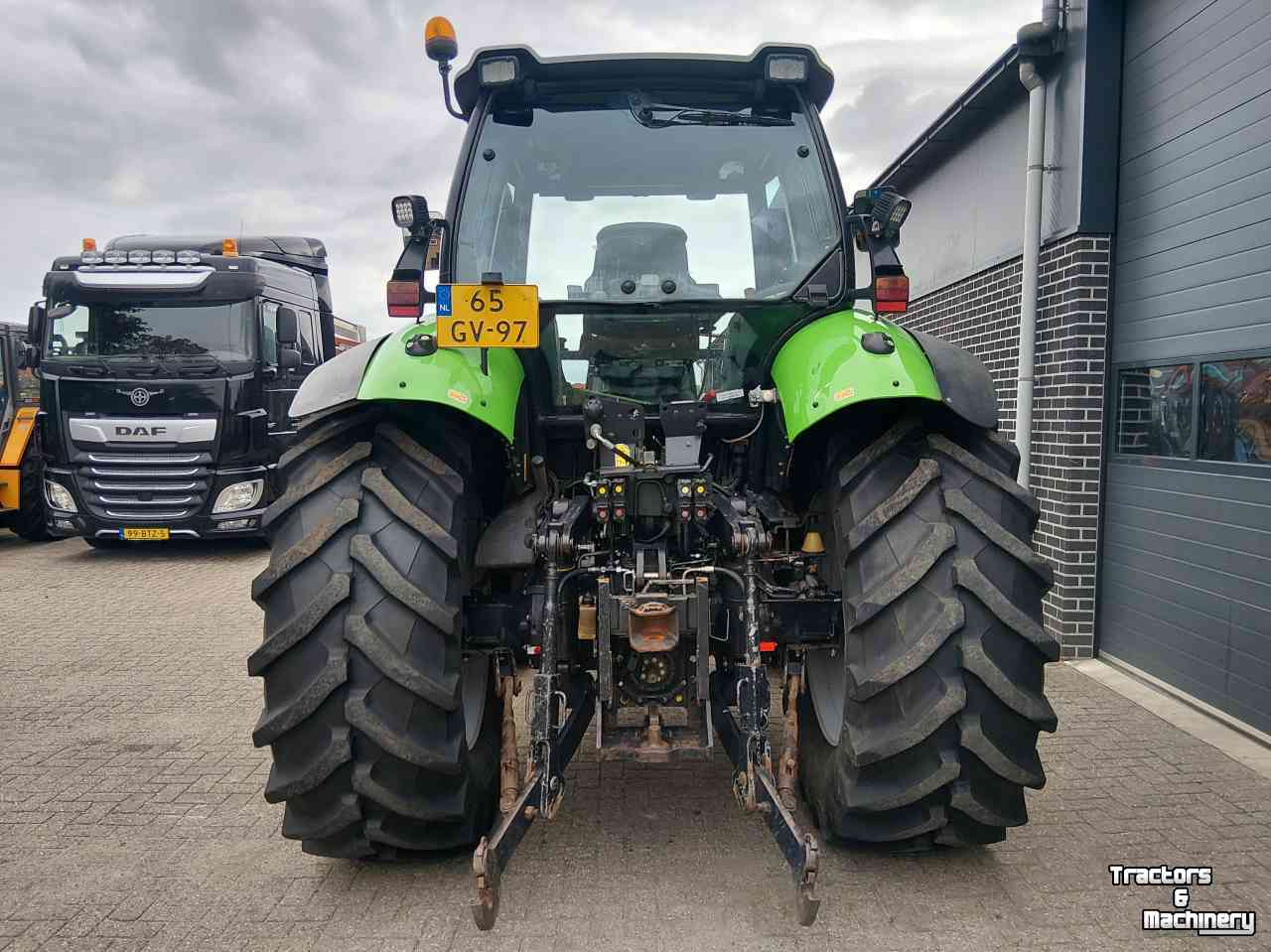 Schlepper / Traktor Deutz-Fahr Agrotron M620