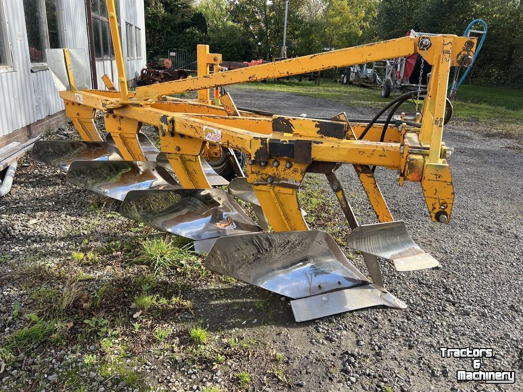 Pflüge Panter 3 schaar