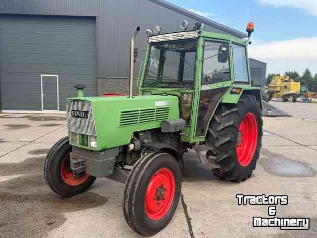 Schlepper / Traktor Fendt 105 LS