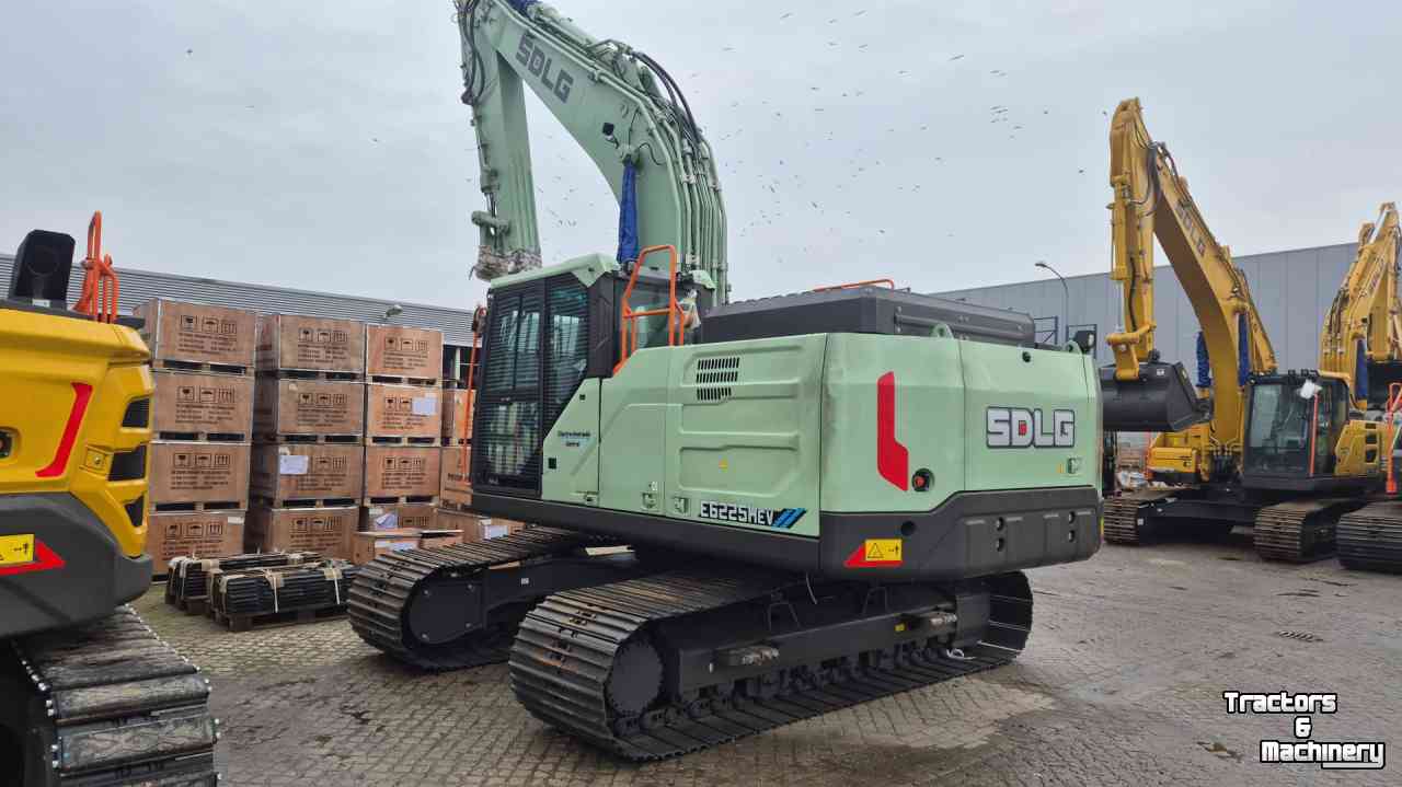 Bagger / Baggermaschine SDLG 6225HEV