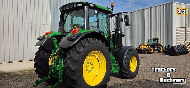 Schlepper / Traktor John Deere 6120M CommandQuad Plus