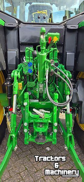 Schlepper / Traktor John Deere 6120M CommandQuad Plus