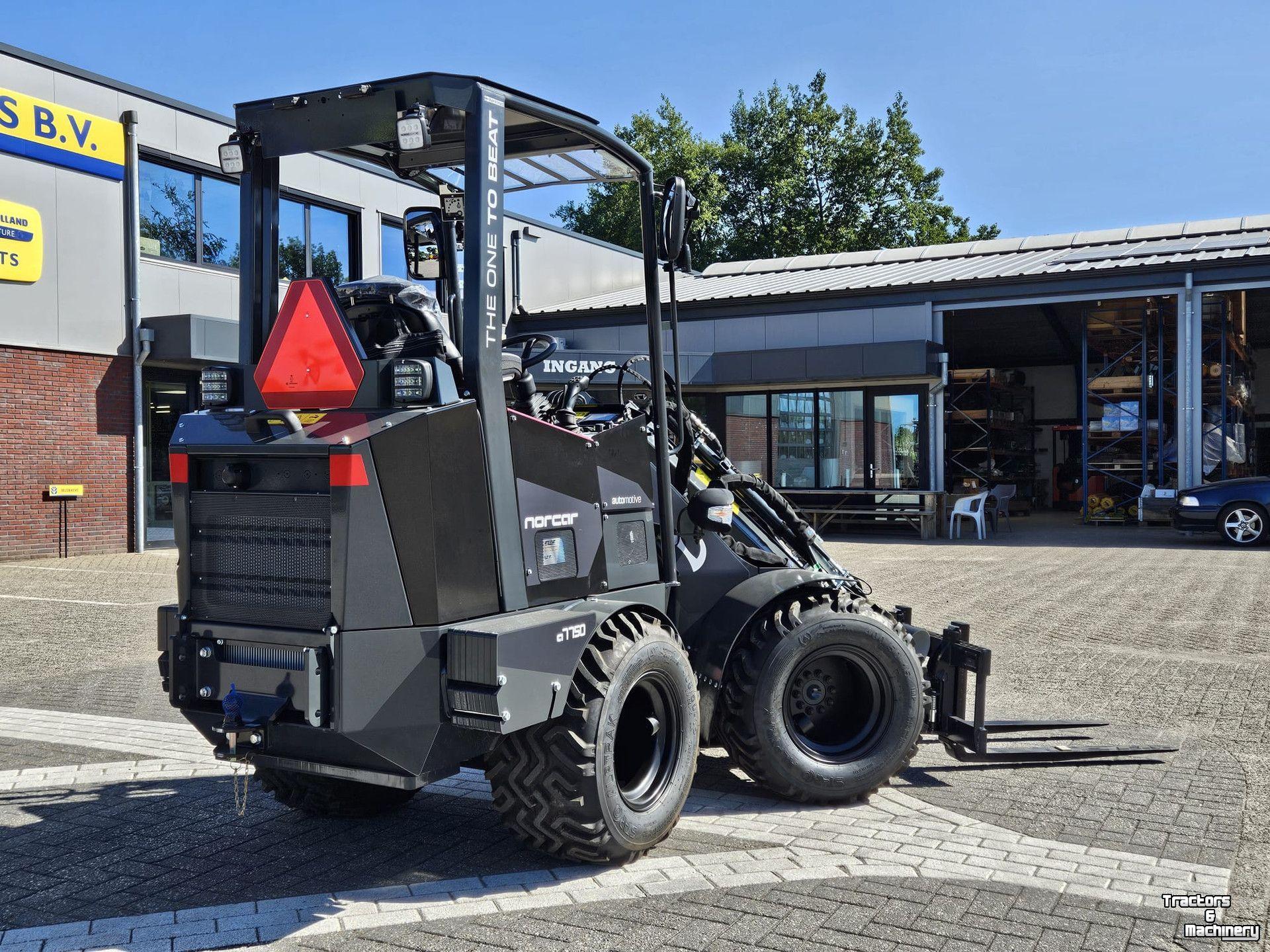 Radlader Norcar A7750 Automotive Black Edition