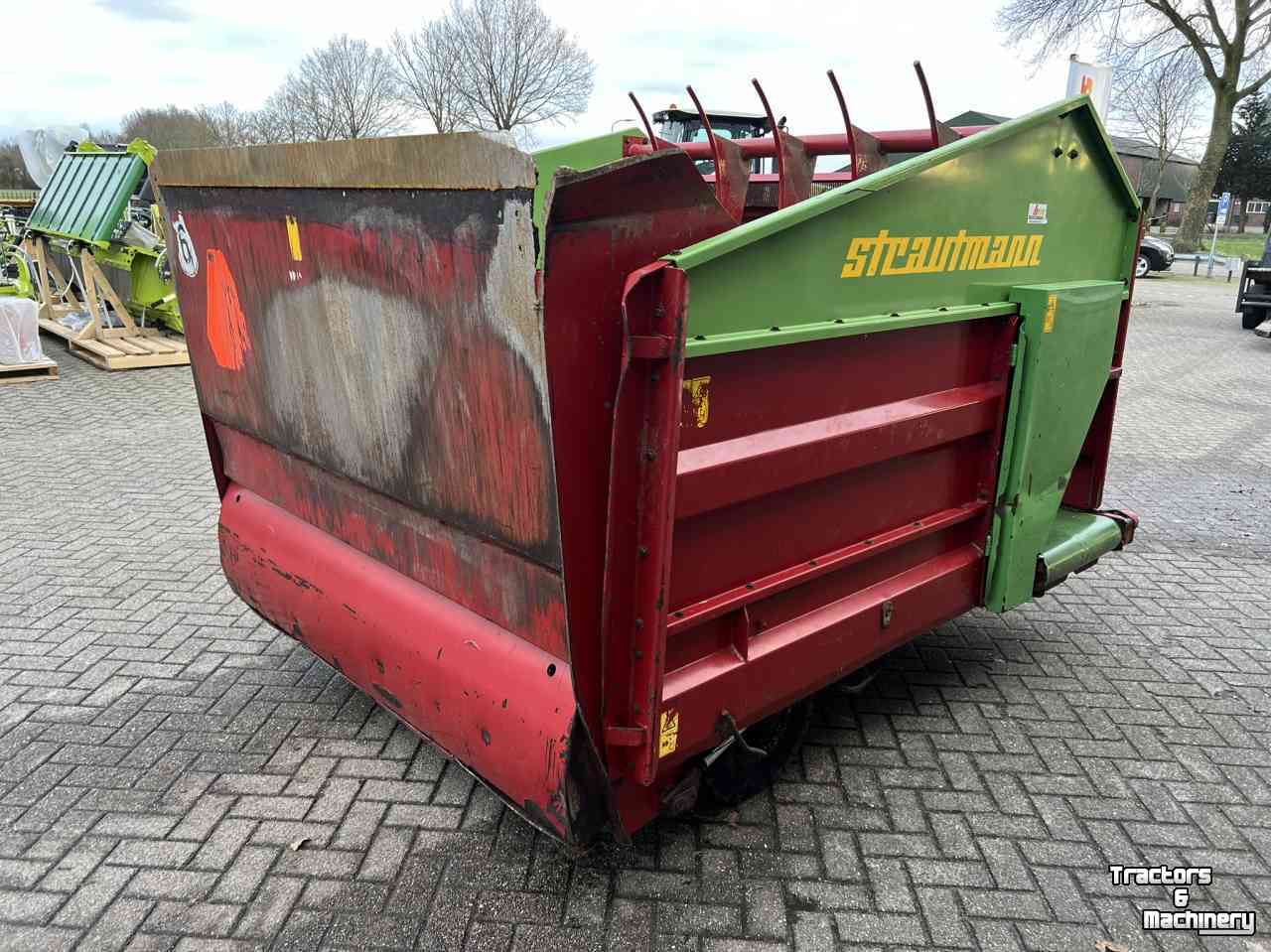 Siloblockverteilwagen Strautmann BVW blokkenwagen