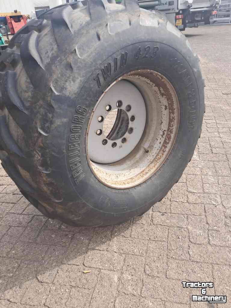 Räder, Reifen, Felgen & Distanzringe Trelleborg 620/50 R22.5