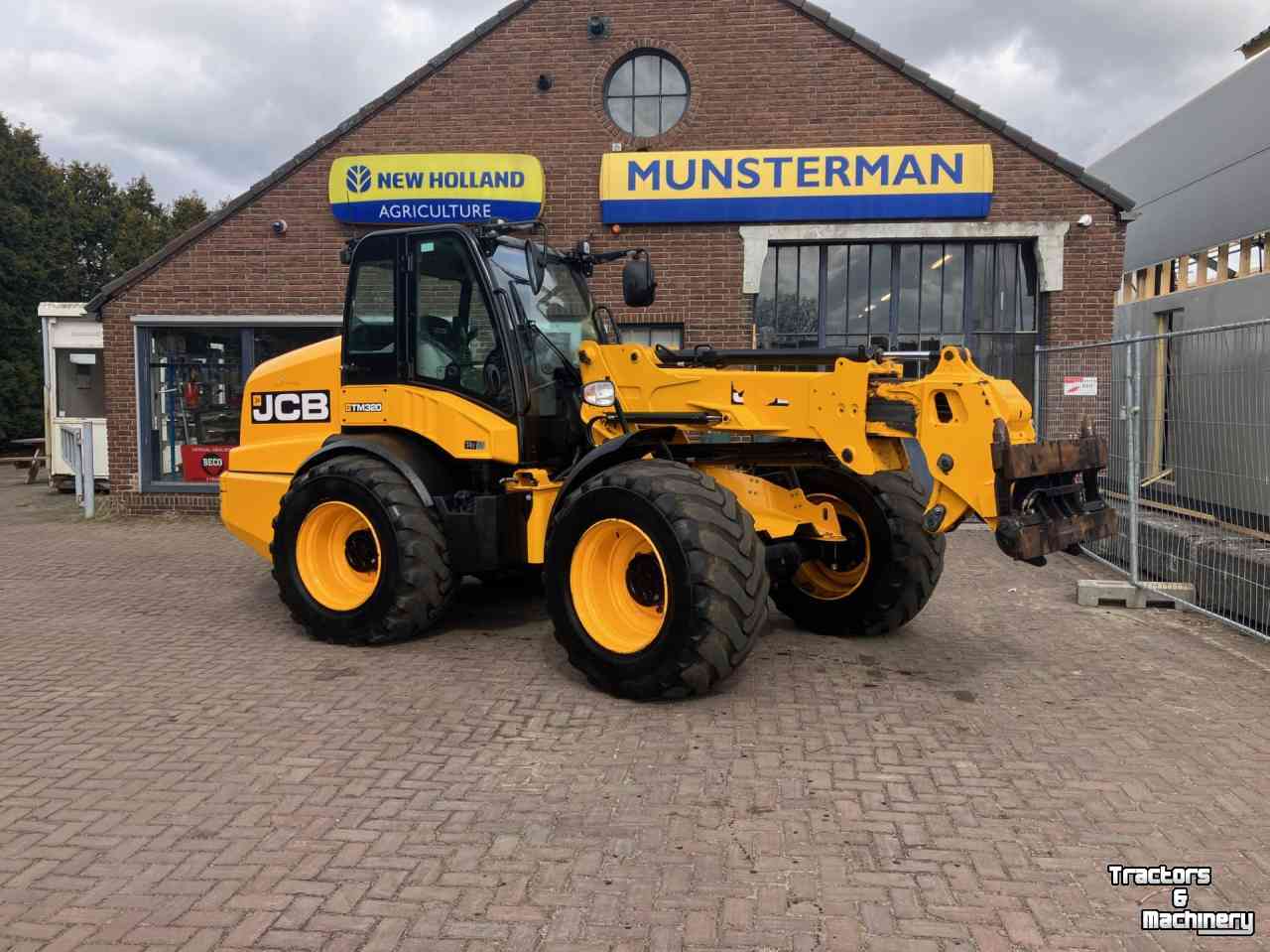 Teleskopradlader JCB TM320