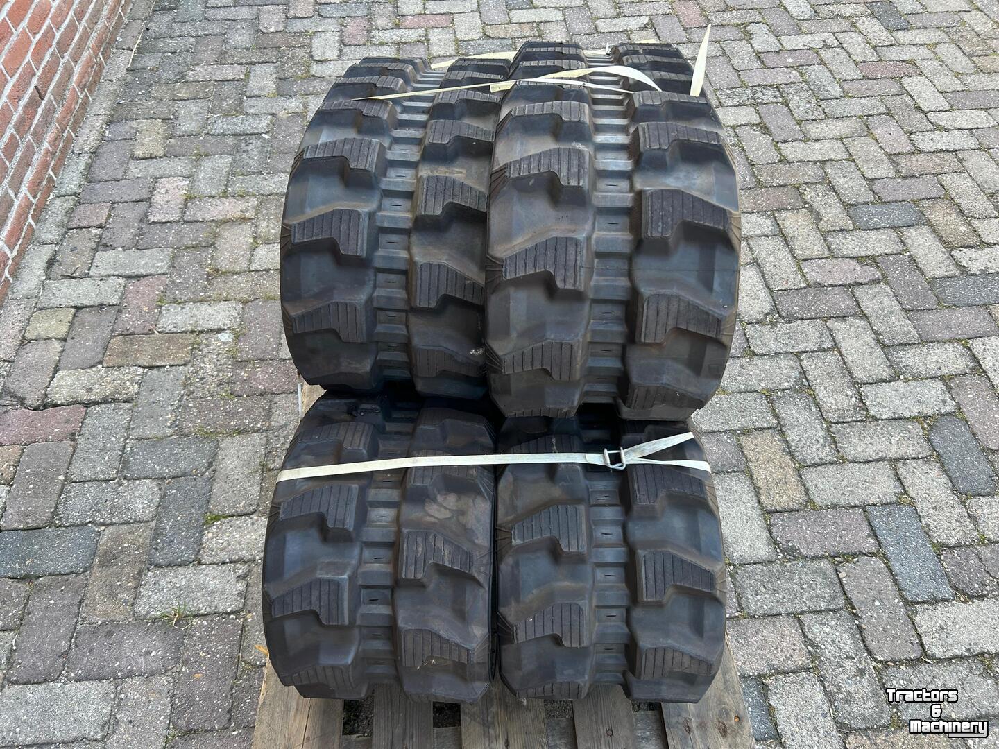 Raupen und Laufwerke  TRACKS 300MM