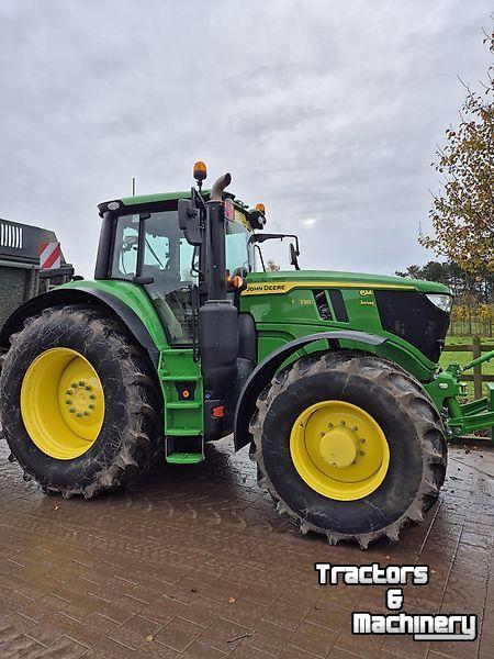 Schlepper / Traktor John Deere 6M220