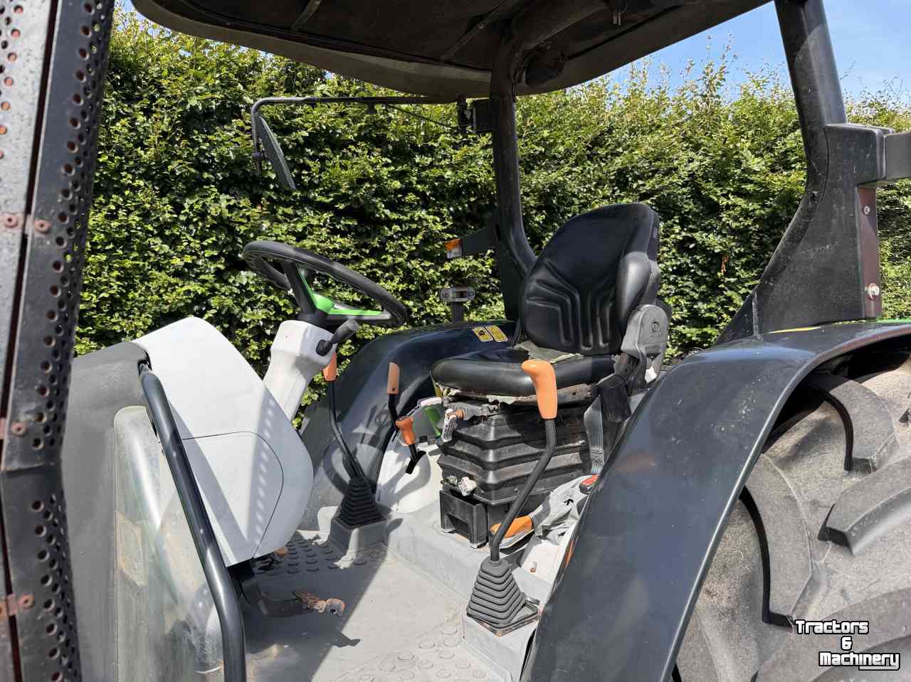 Schlepper / Traktor Deutz Agrofarm 430G