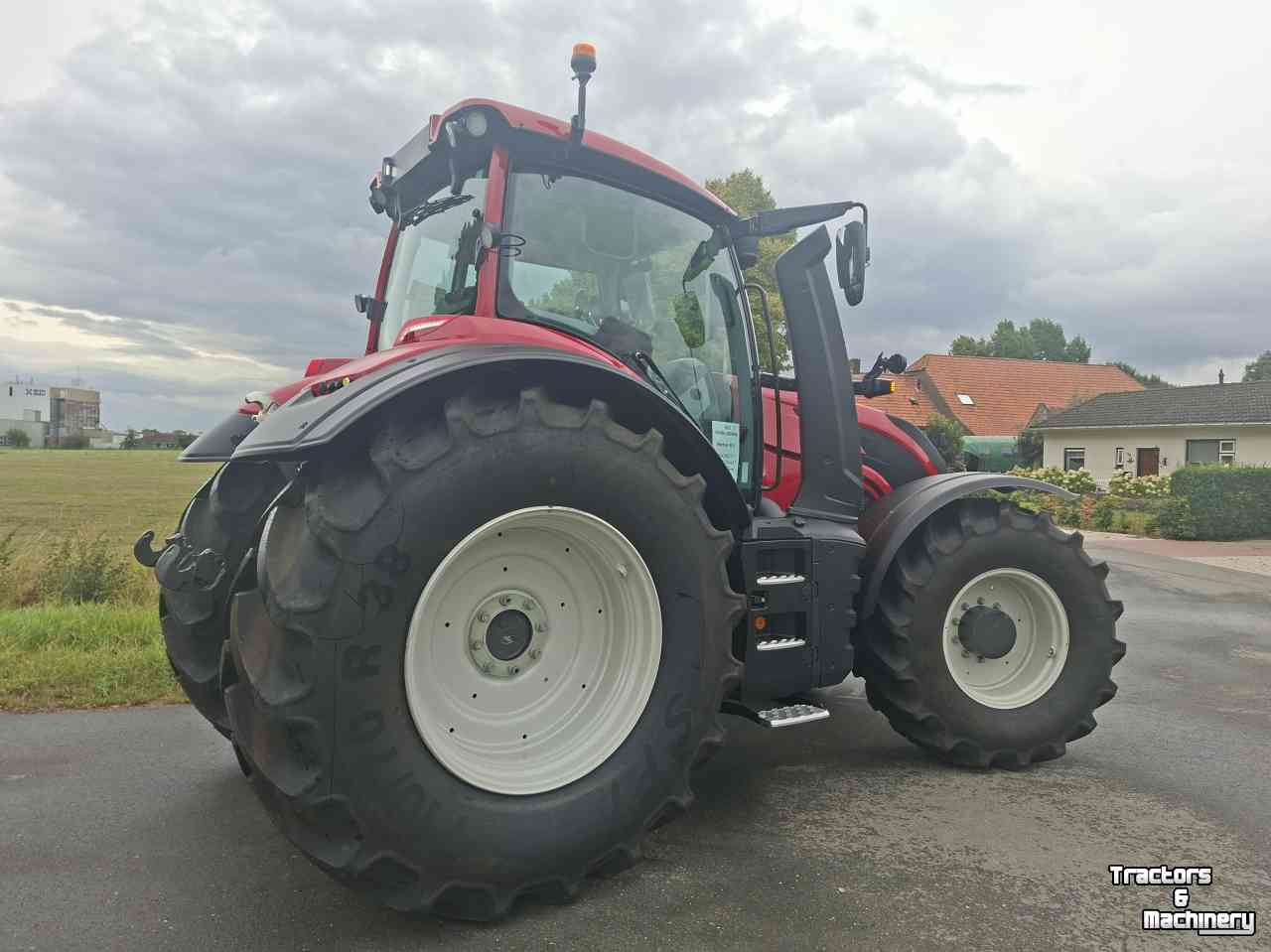 Schlepper / Traktor Valtra T175eA eenvoudige trekker voor een mooi prijsje