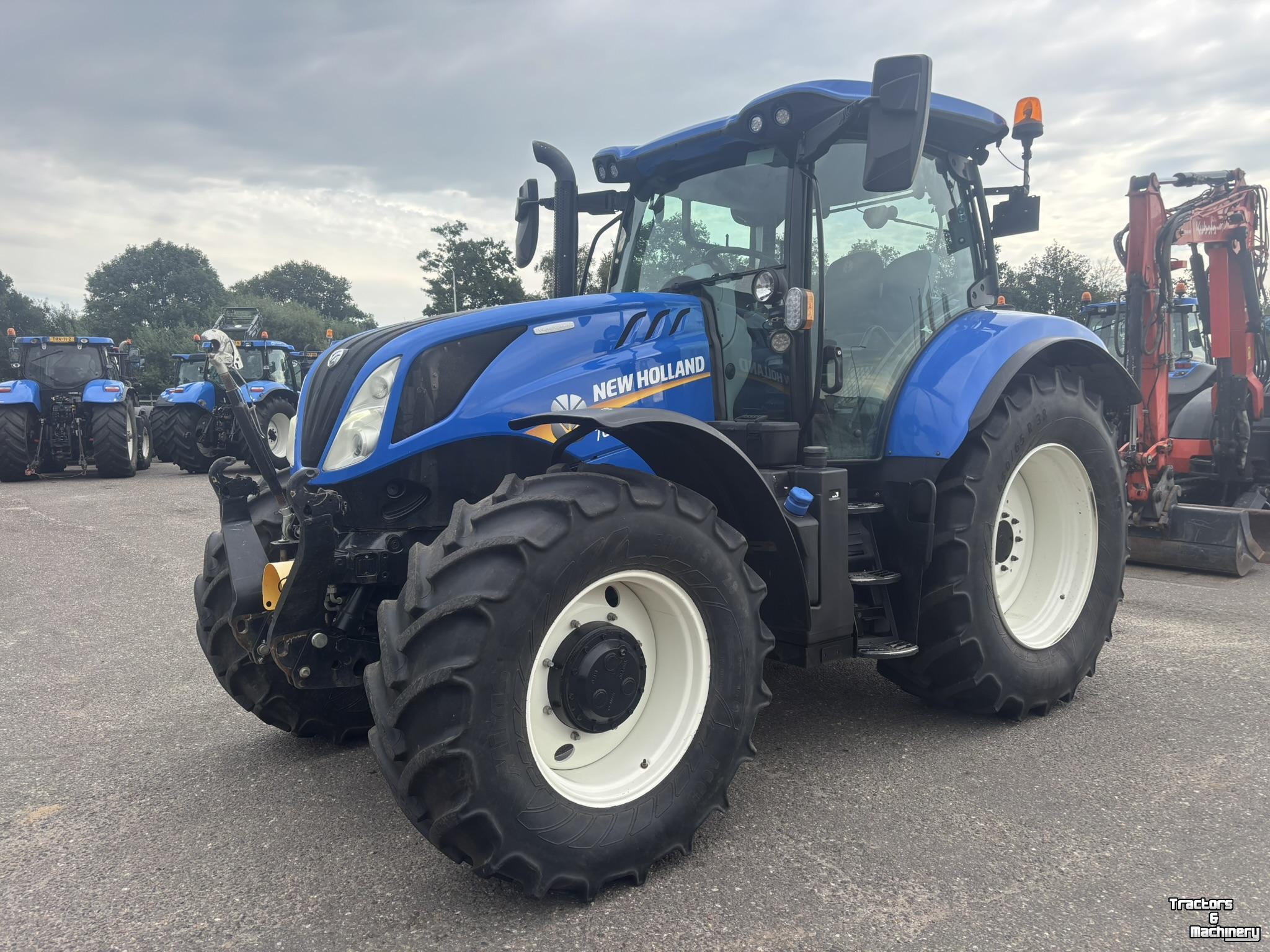 Schlepper / Traktor New Holland T6.160 DCT
