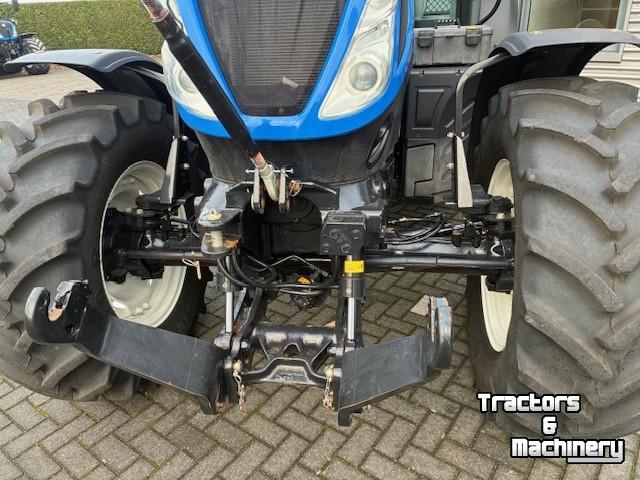 Schlepper / Traktor New Holland 155