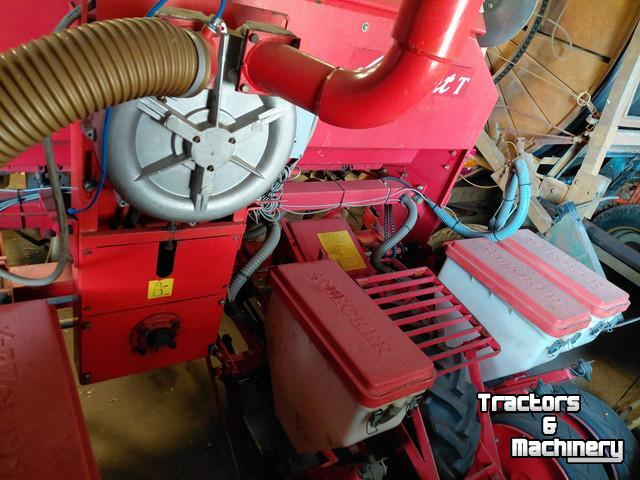 Drillmaschine Becker Becker  6 Rij Maiszaaier 