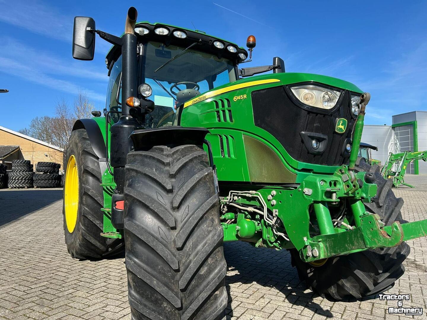 Schlepper / Traktor John Deere 6145R