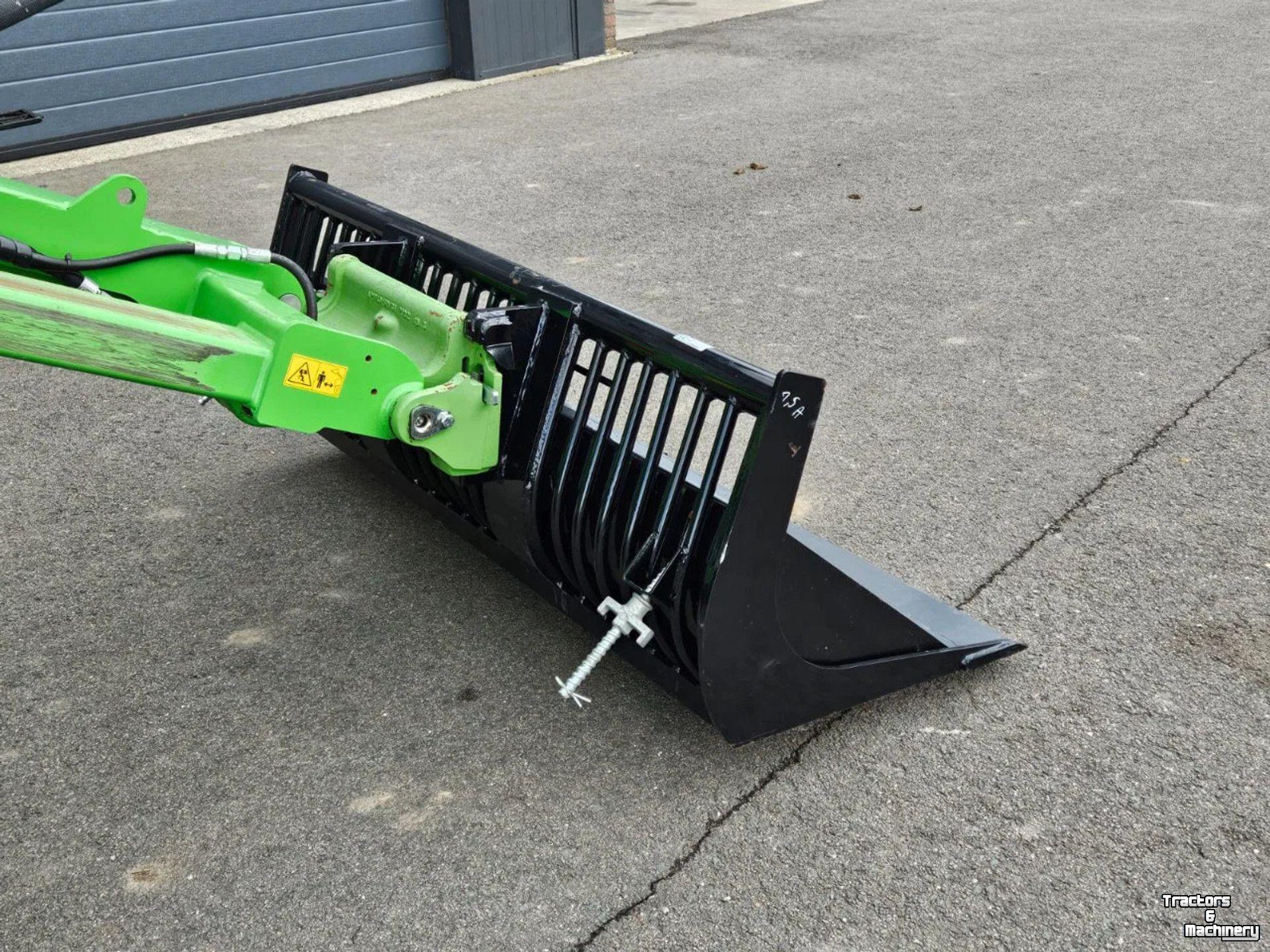 Gesteinlöffels Avant Puinbak 147 cm met inlegvel