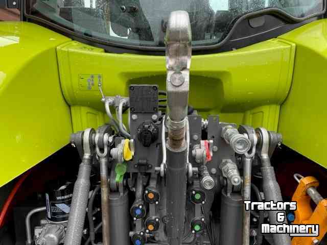 Schlepper / Traktoren Claas Arion 550-4 Cmatic Cis+
