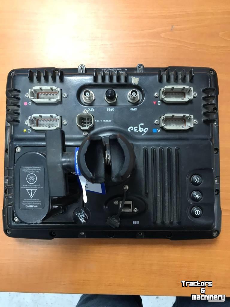 GPS Lenksystemen und Zubehör Trimble FM1000 met NAV II controller en modem
