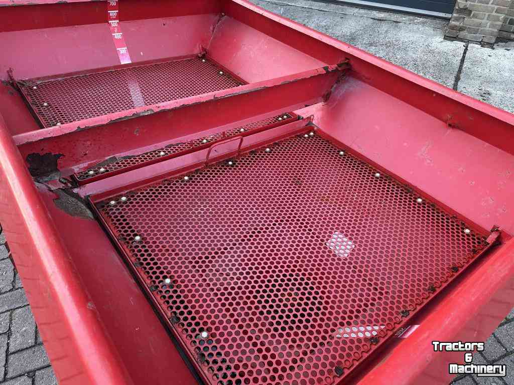 Düngerstreuer Lely Centerliner