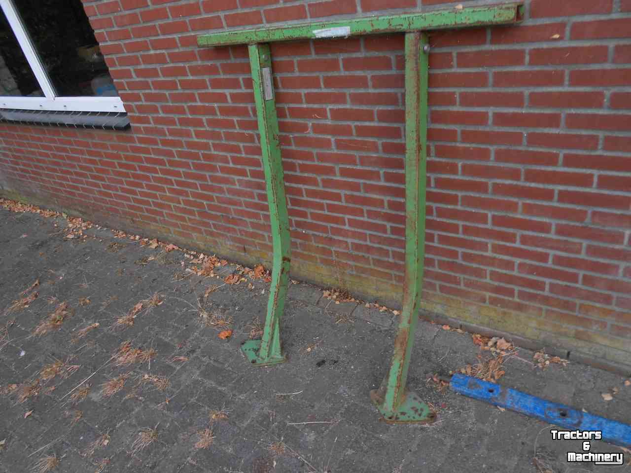 Gebrauchte Teile für Traktoren Deutz 06 serie
