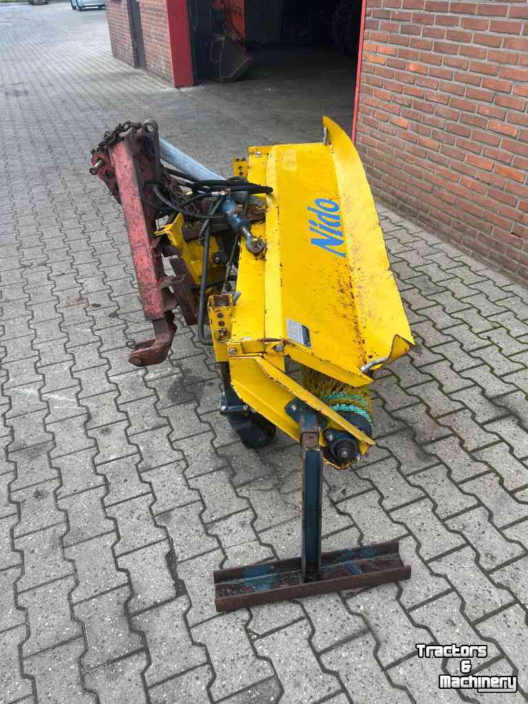 Kehrmaschine Nido Veegmachine, diversen.