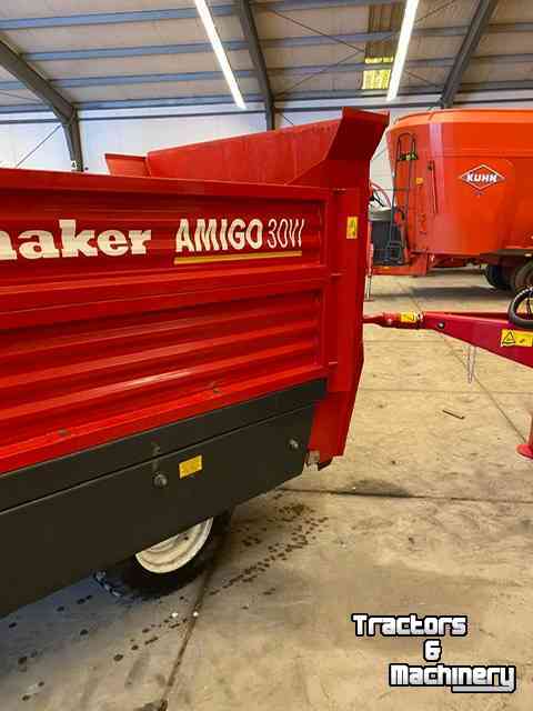 Siloblockverteilwagen Schuitemaker Amigo 30 W