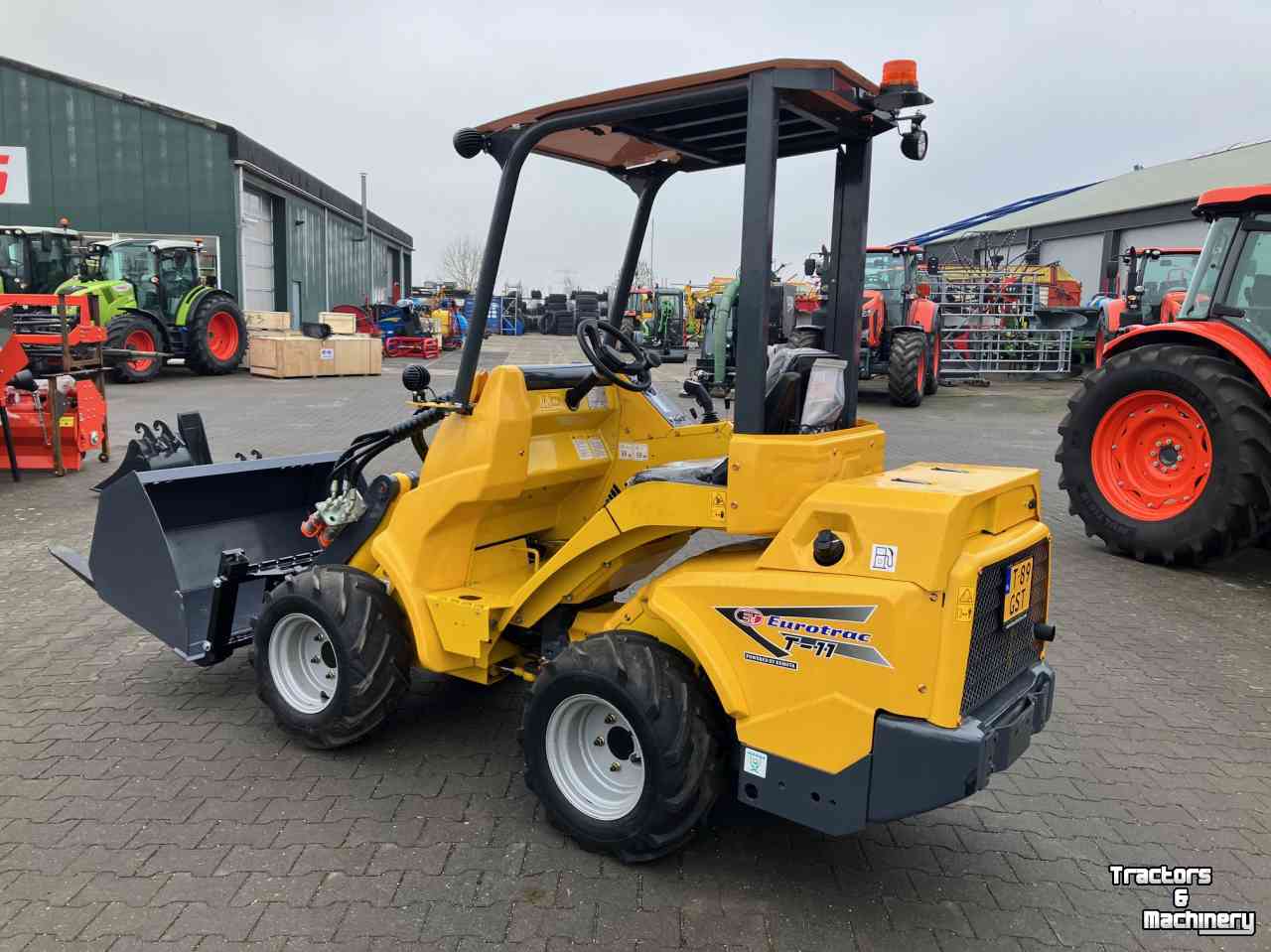 Radlader Eurotrac W11 telescoop shovel -minishovel